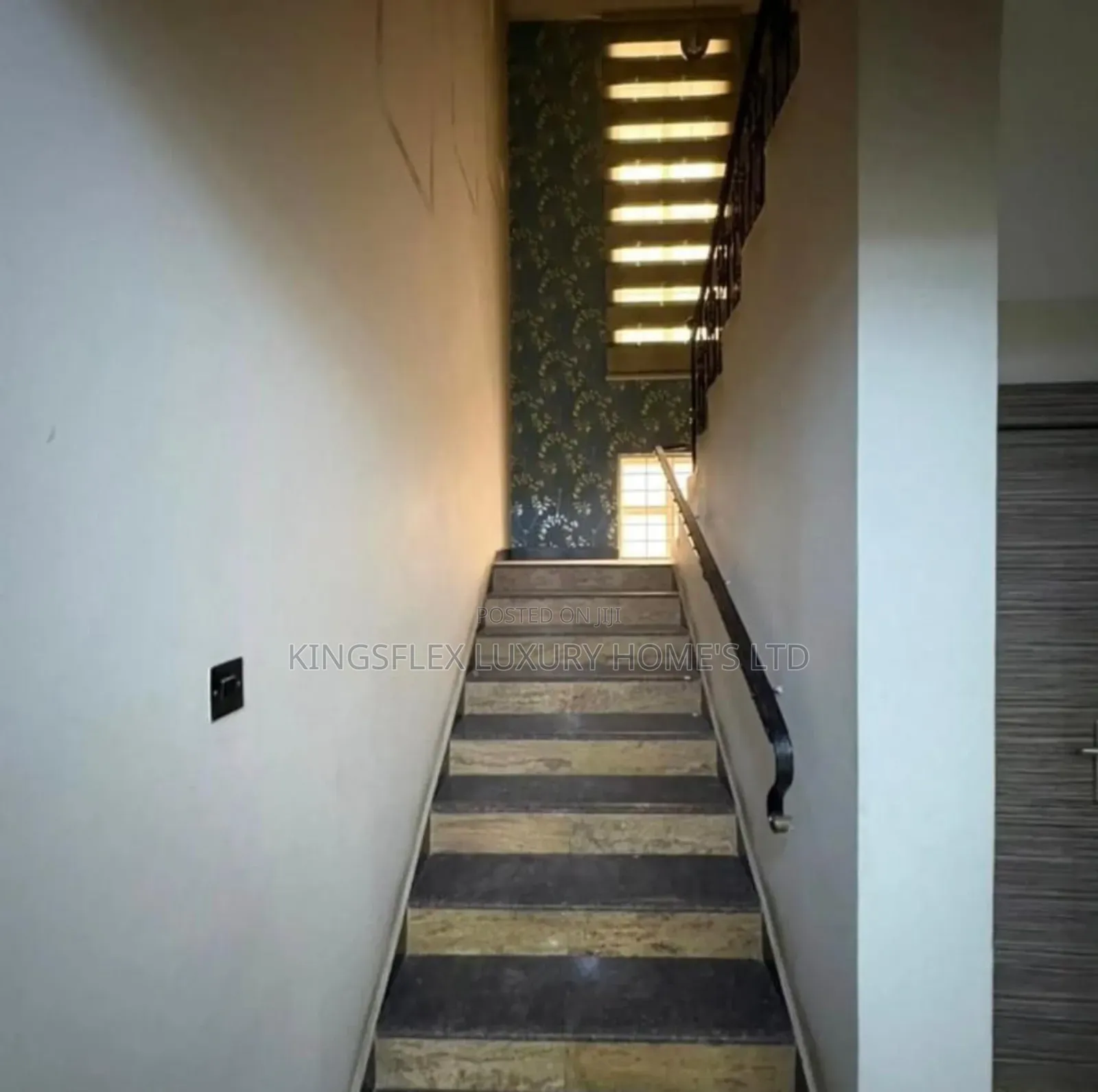 4bdrm Duplex in Estate, Jabi for sale in Jabi