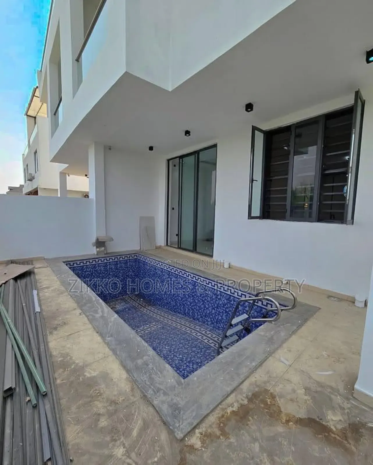 5bdrm Duplex in Ikate, Lekki for sale in Lekki