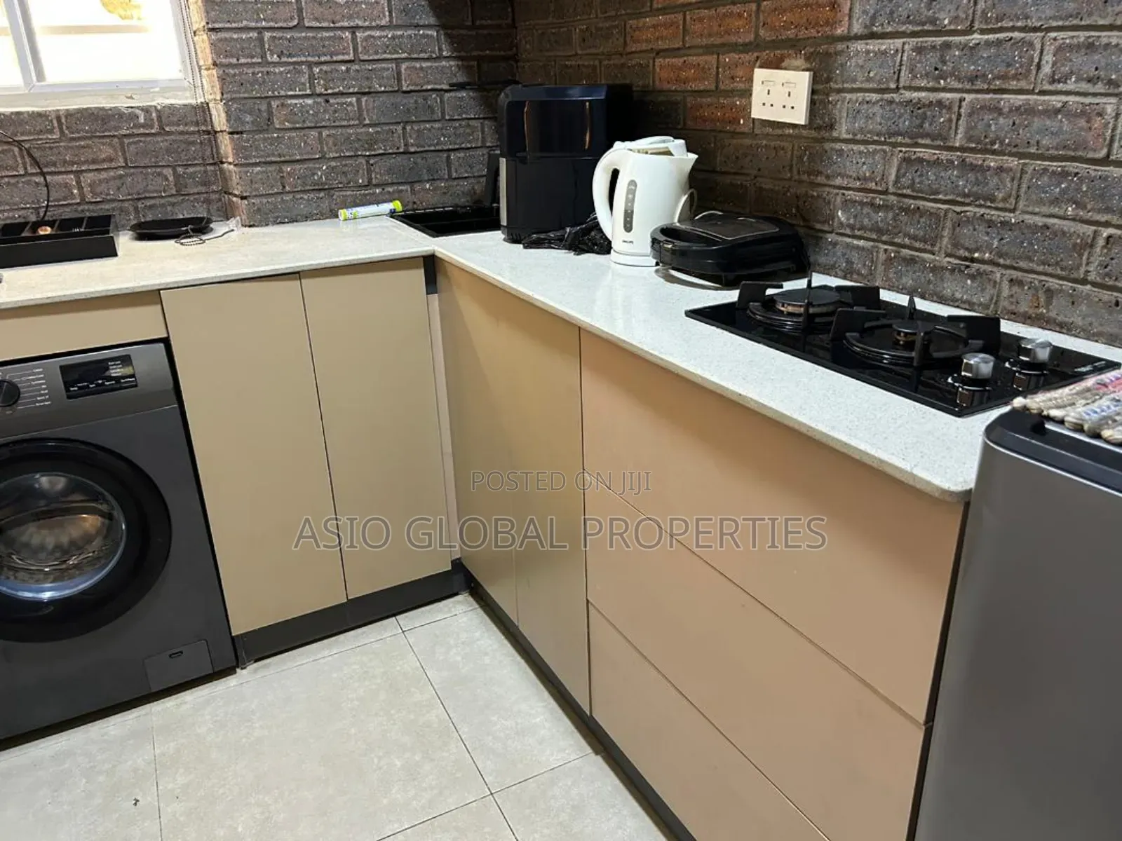 1-Bedroom Apartment With Pool/Gym at Victoria Island in Ademola Adetokunbo