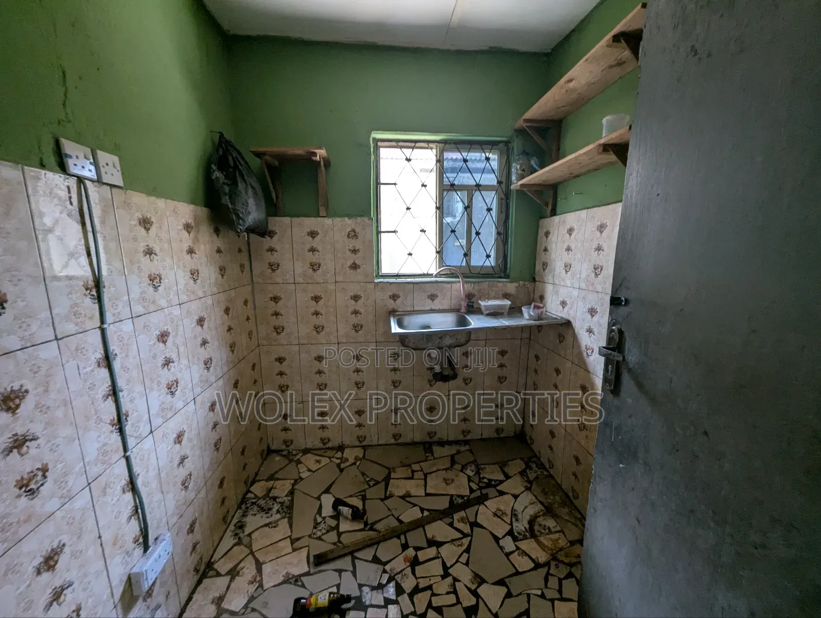 Furnished Mini Flat in Benester Akowonjo for rent in Egbeda