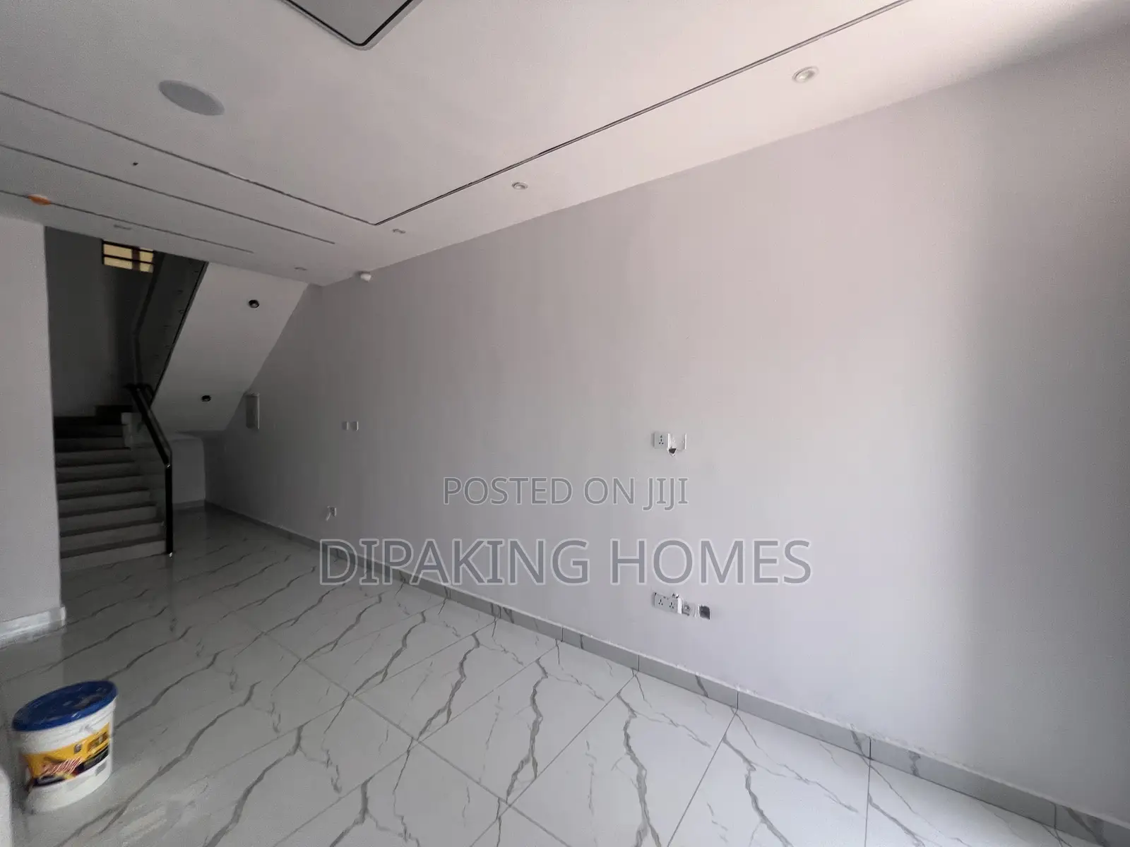 Furnished 5bdrm Duplex in Adeniyi Jones for sale in Adeniyi Jones