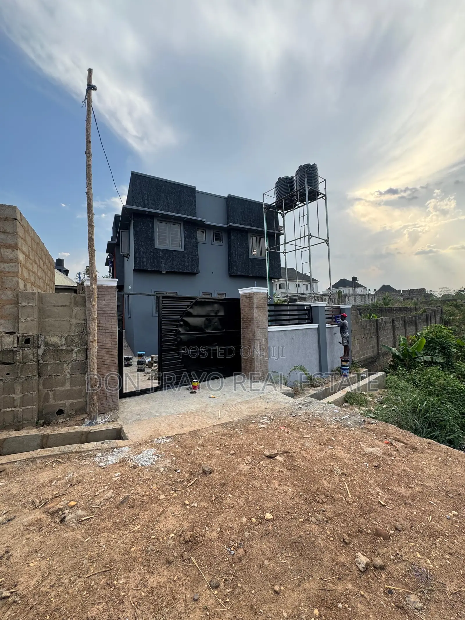 8bdrm Block of Flats in Almond Estate Akobo for sale in Akobo