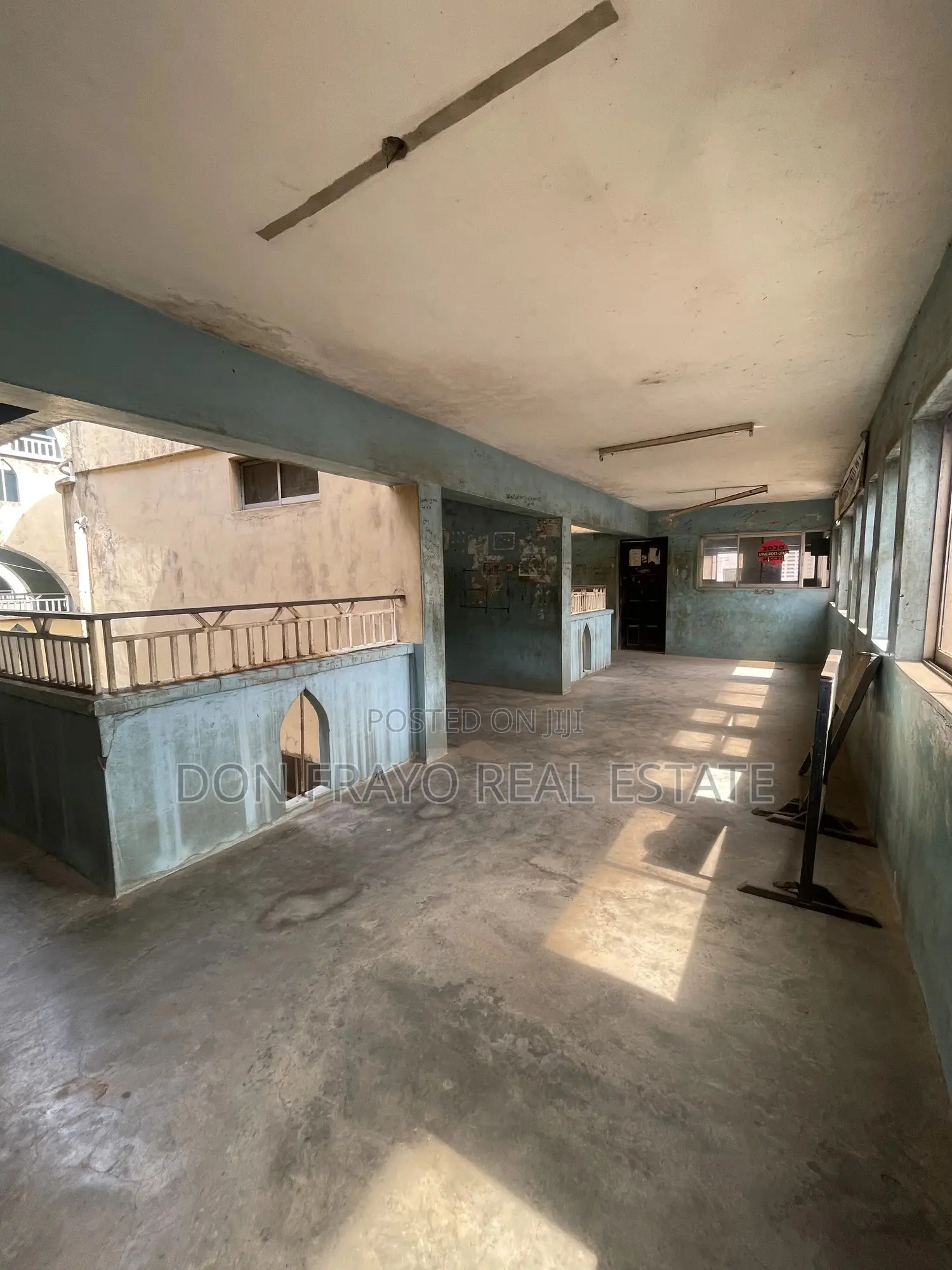 24 Room Commercial Building for Sale at Awolowo Junction Bodija Ibadan in Bodija