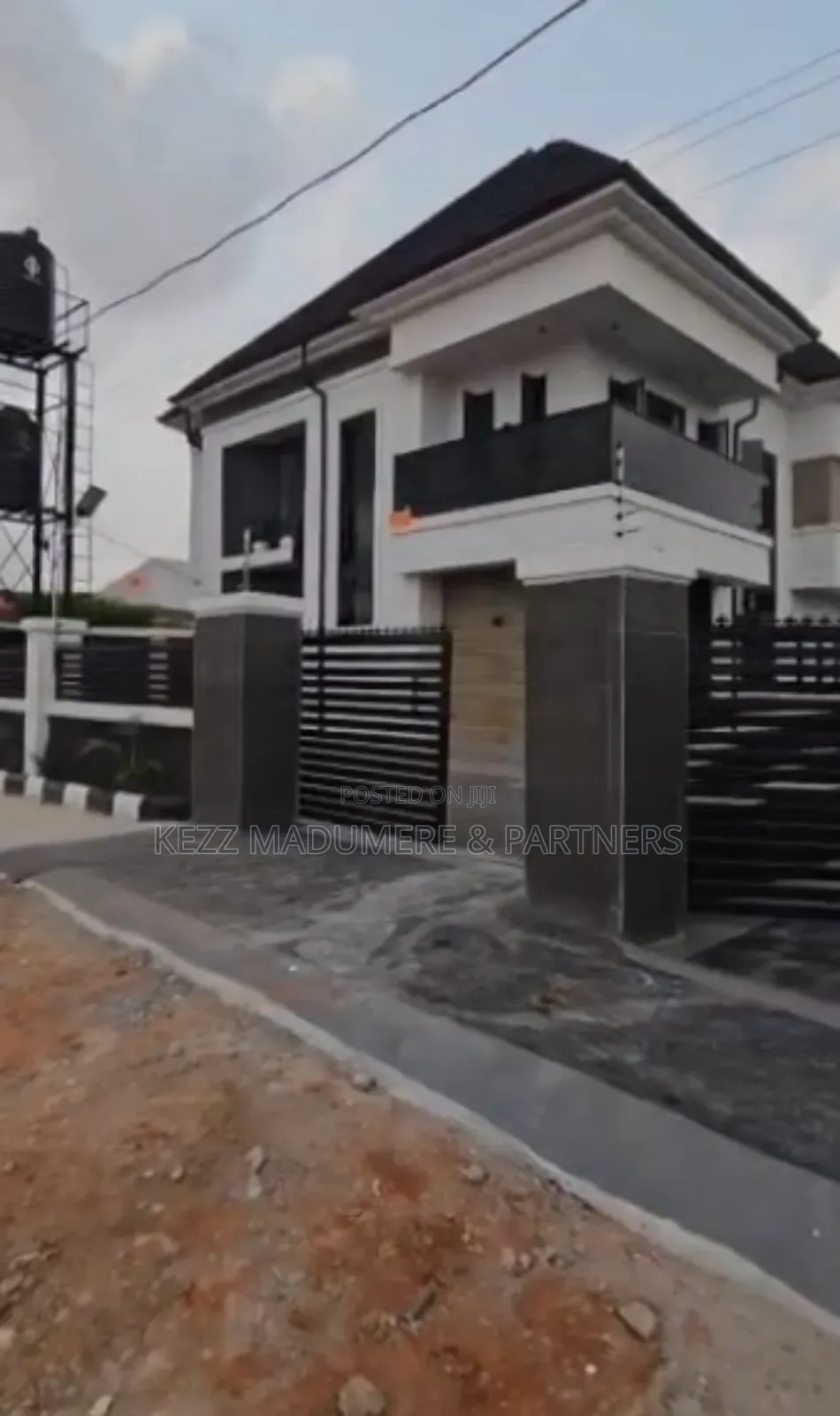 4bdrm Duplex in Pocket Layout , for sale in Owerri