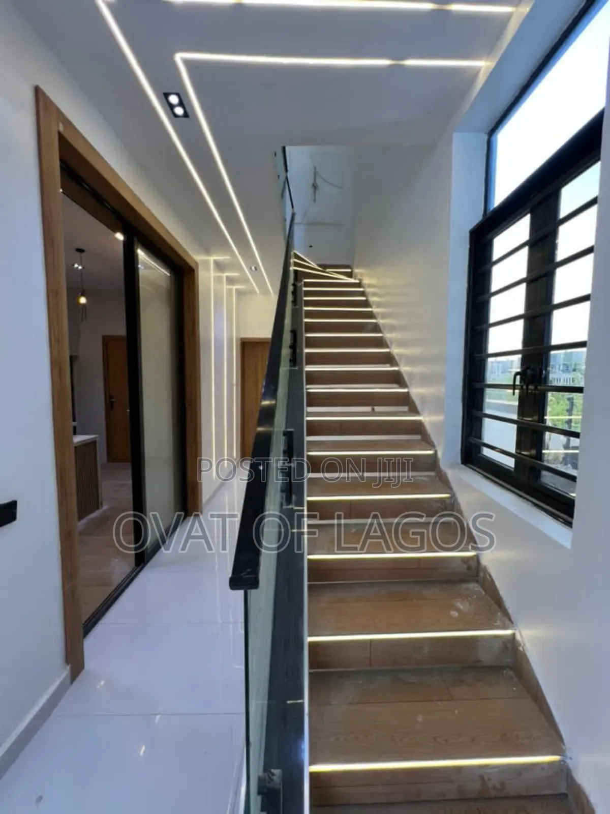 4bdrm Duplex in Ikota for sale in Ikota