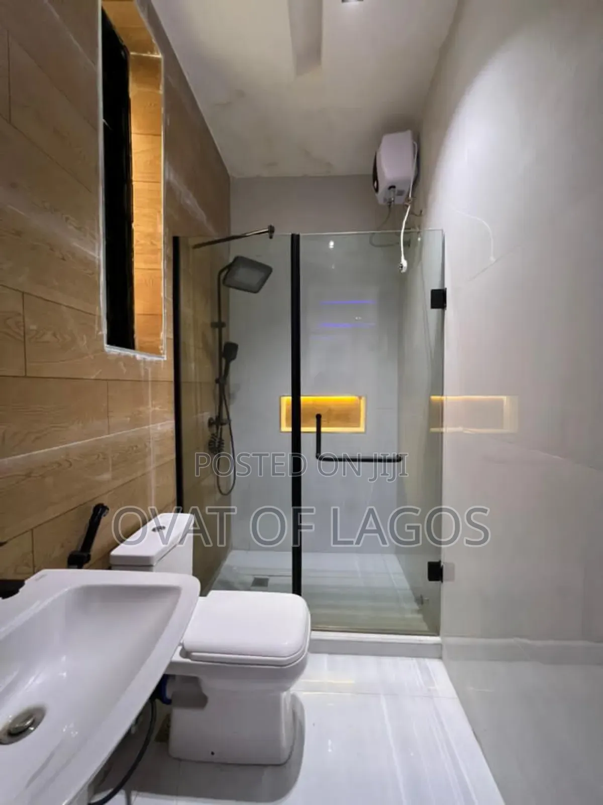 4bdrm Duplex in Ikota for sale in Ikota