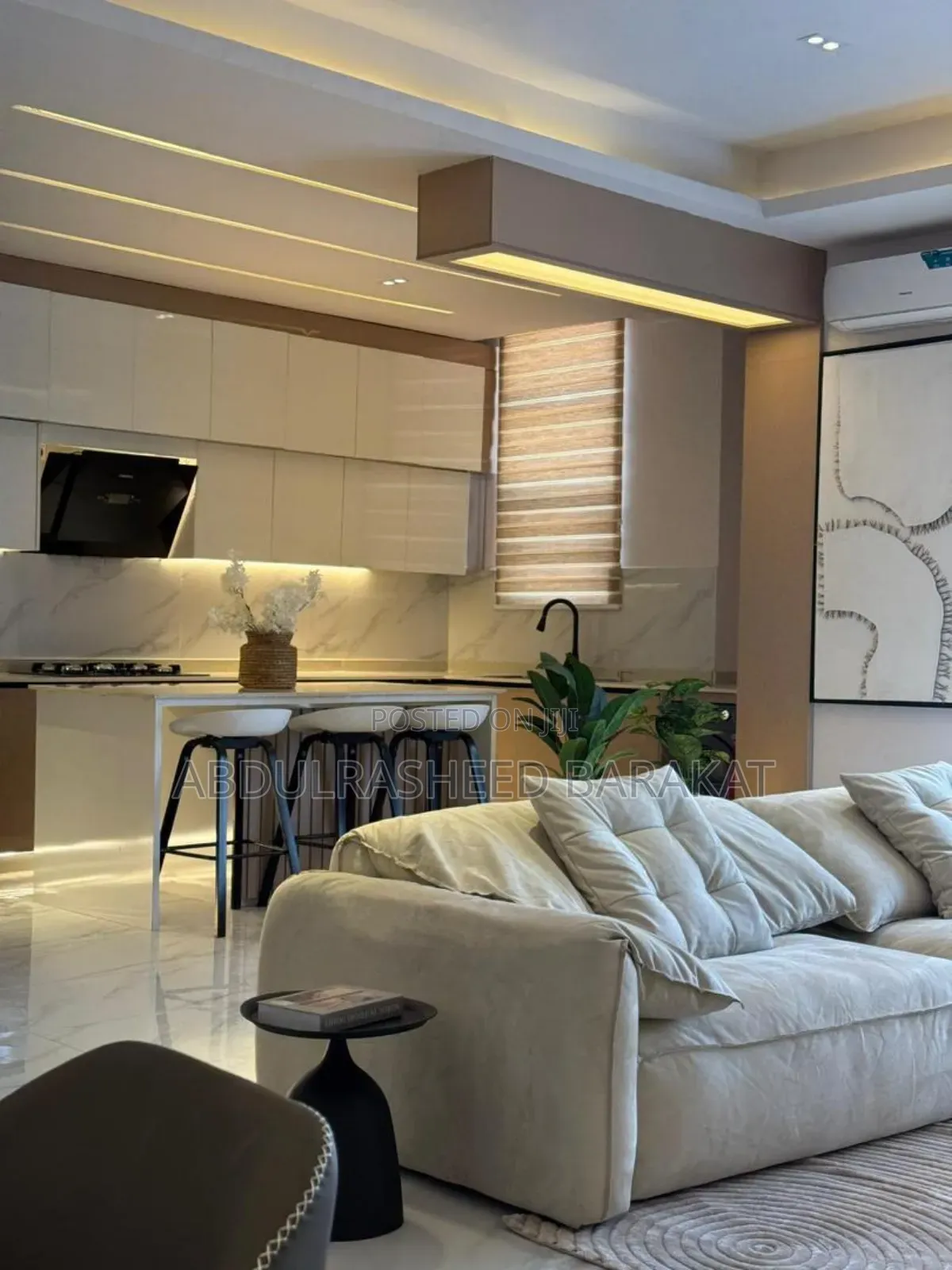 Beautiful Luxurious 2bedroom Apartment With Ps5 and Swimming Pool in Lekki Phase 1