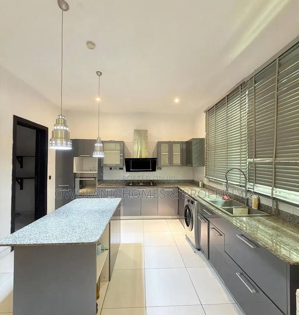 4bdrm Duplex in Ikate Estate for rent in Ikate