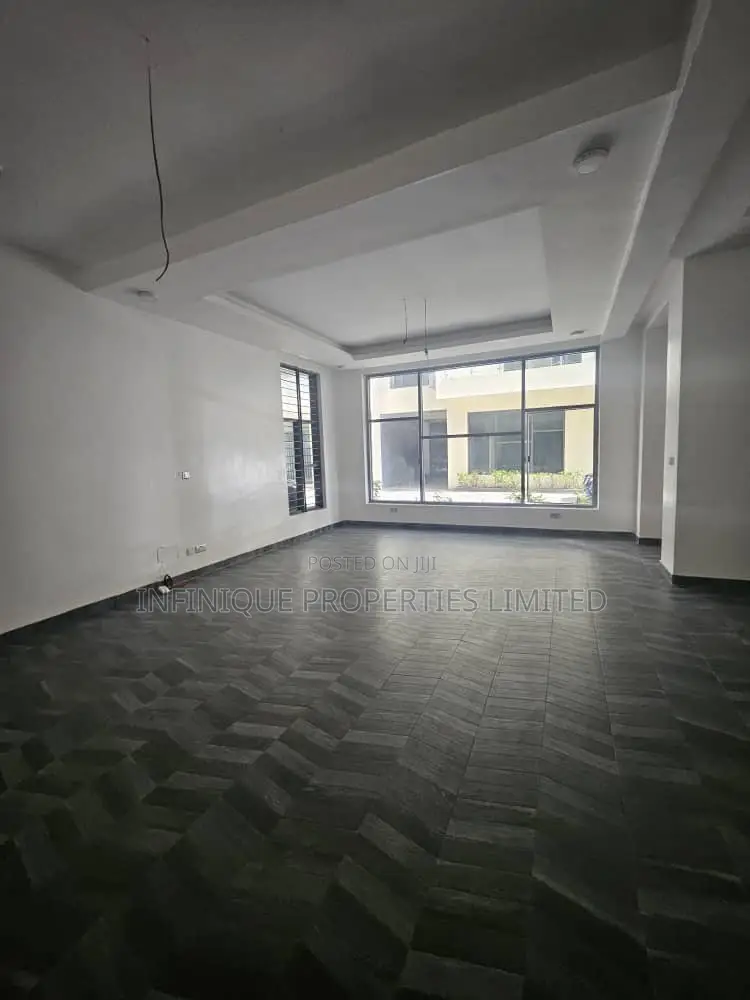 4bdrm Maisonette in Oba Amusa Estate, Victoria Island Extension in Victoria Island Extension