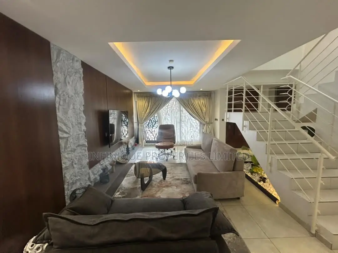 Furnished 4bdrm Duplex in Victoria Island Extension for rent in Victoria Island Extension