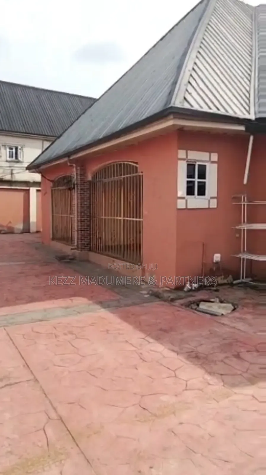 4bdrm Block of Flats in New City New Owerri for sale in Owerri