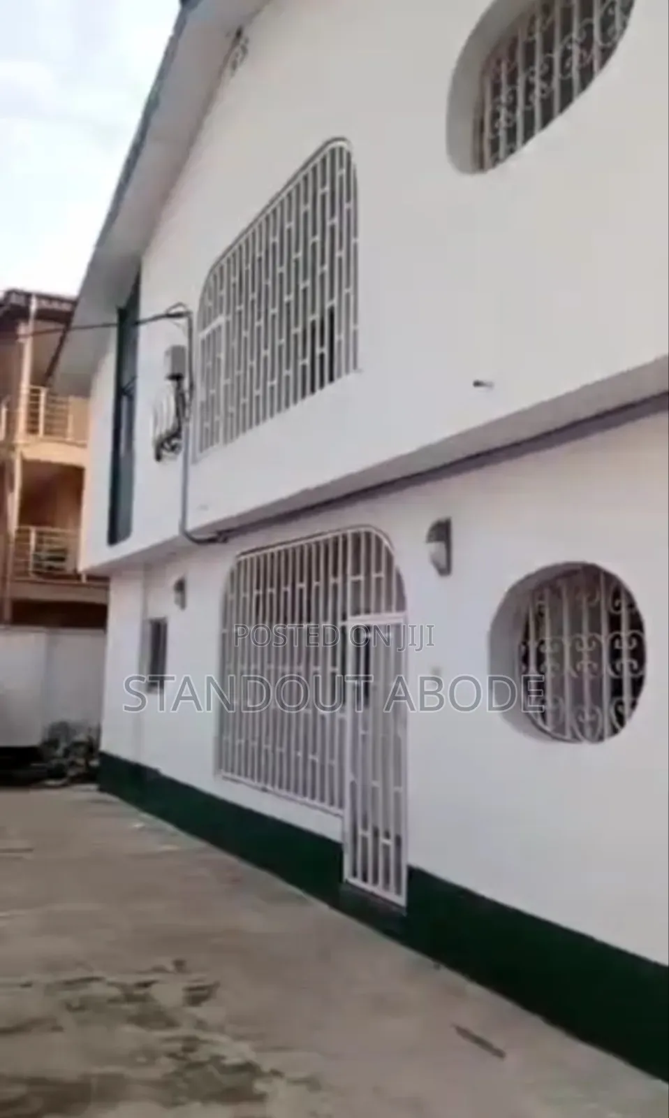 3bdrm Block of Flats in Good And Secure, Unity Estate for sale in Unity Estate