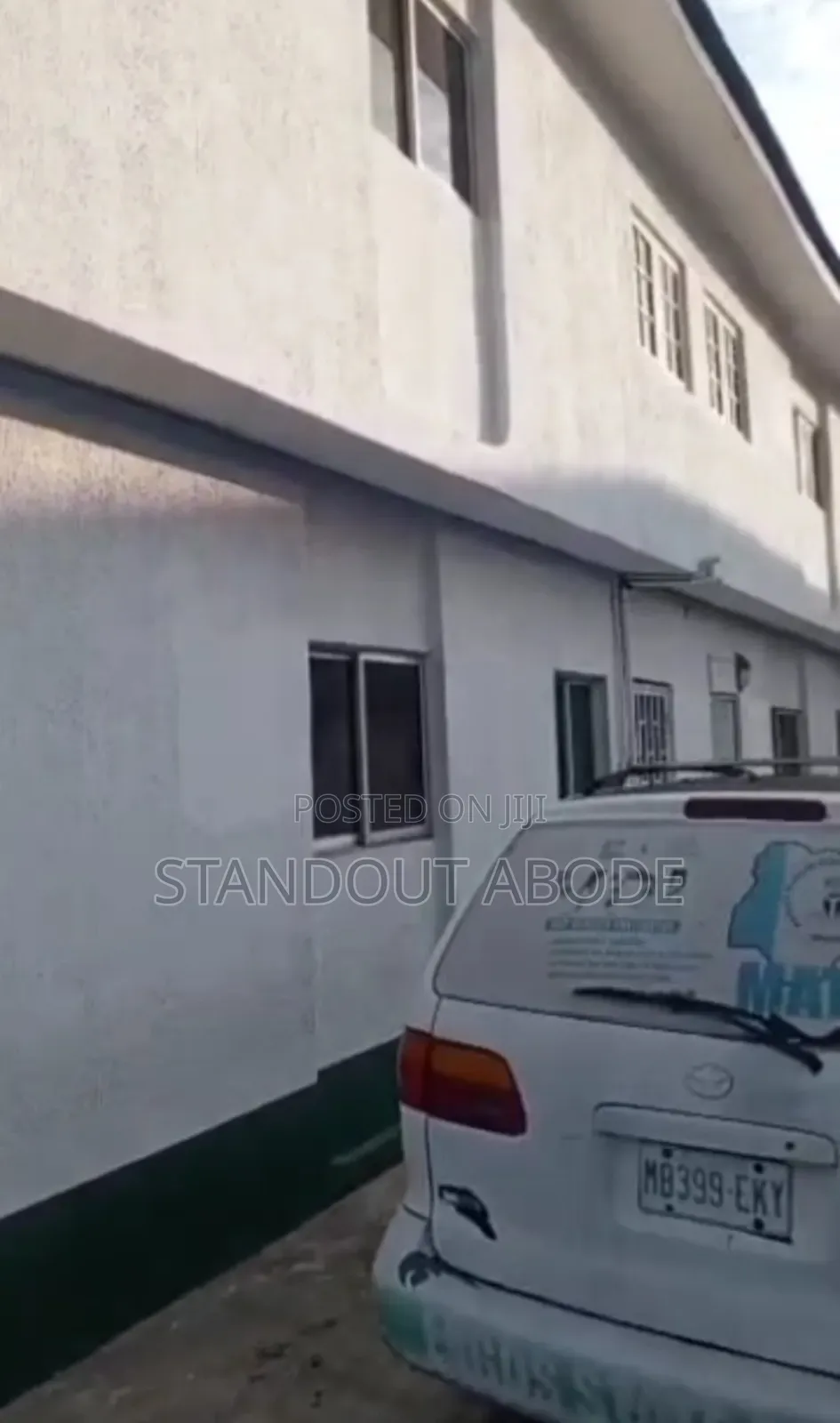 3bdrm Block of Flats in Good And Secure, Unity Estate for sale in Unity Estate