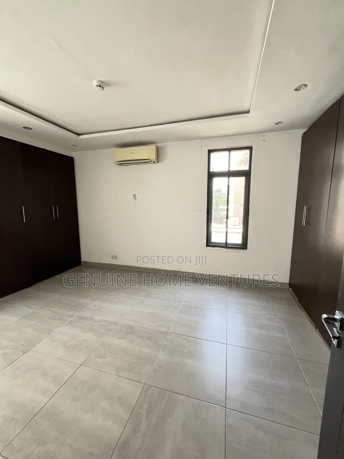 3bdrm Bedsitter in Ikoyi, Awolowo Road for rent in Awolowo Road