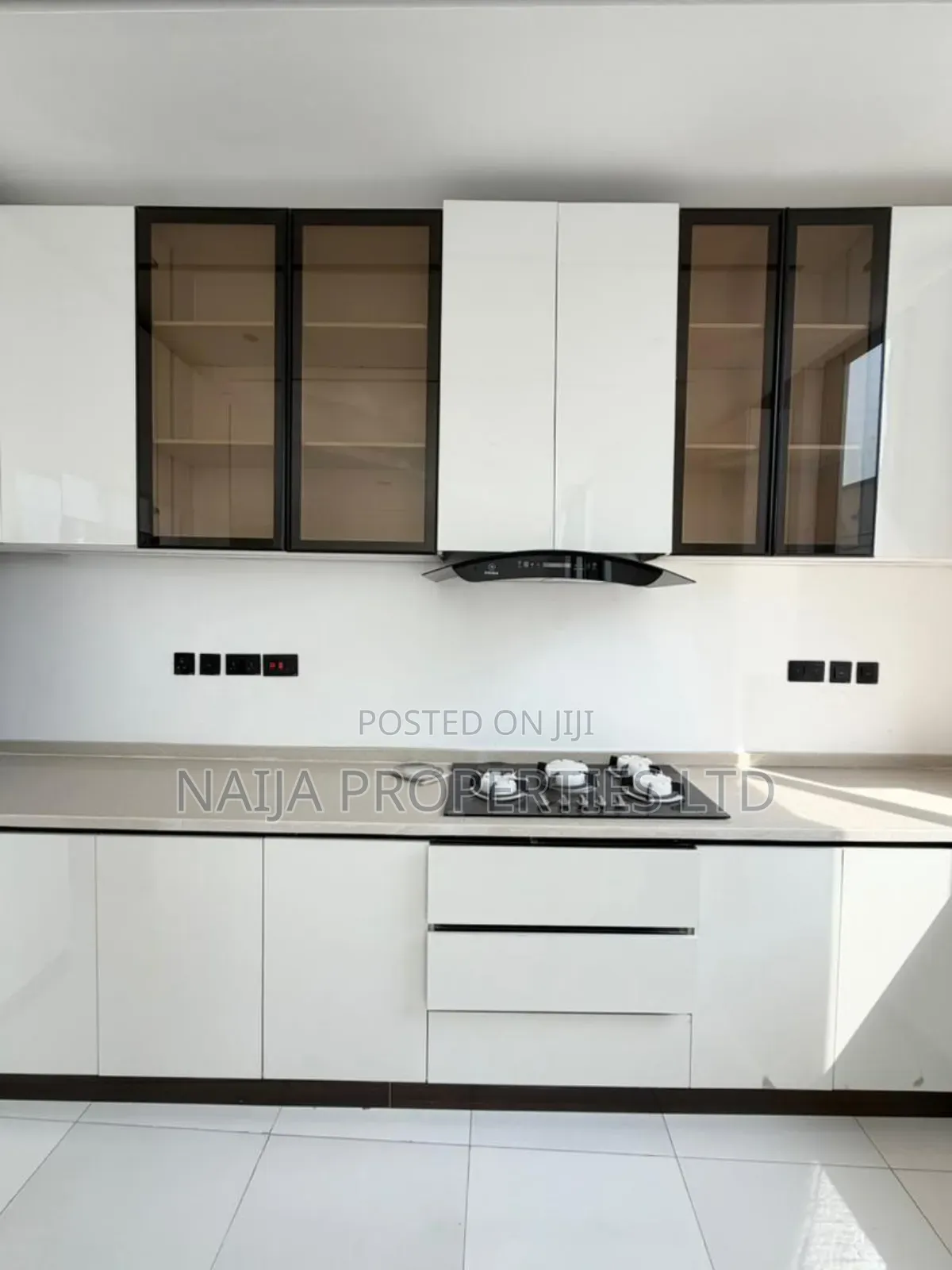2bdrm Apartment in Oniru Estate, Victoria Island Extension for sale in Victoria Island Extension