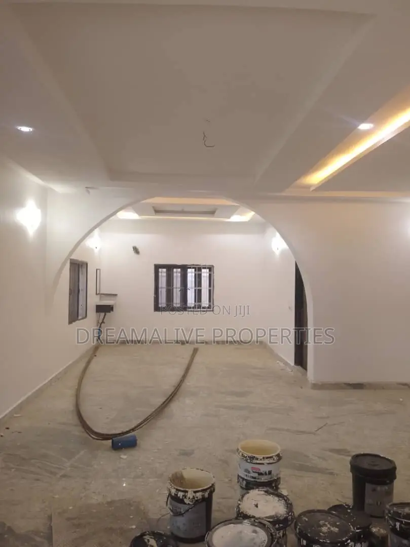 4bdrm Duplex in Gwarinpa for rent in Gwarinpa