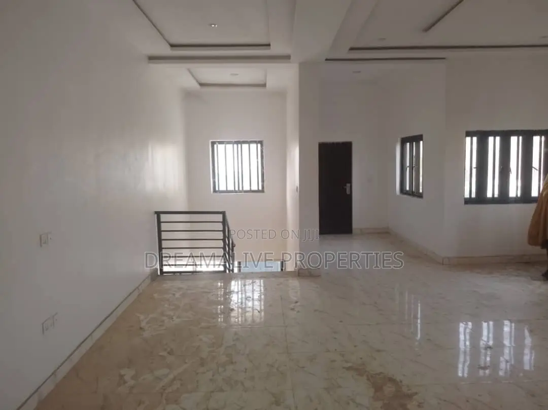 4bdrm Duplex in Gwarinpa for rent in Gwarinpa