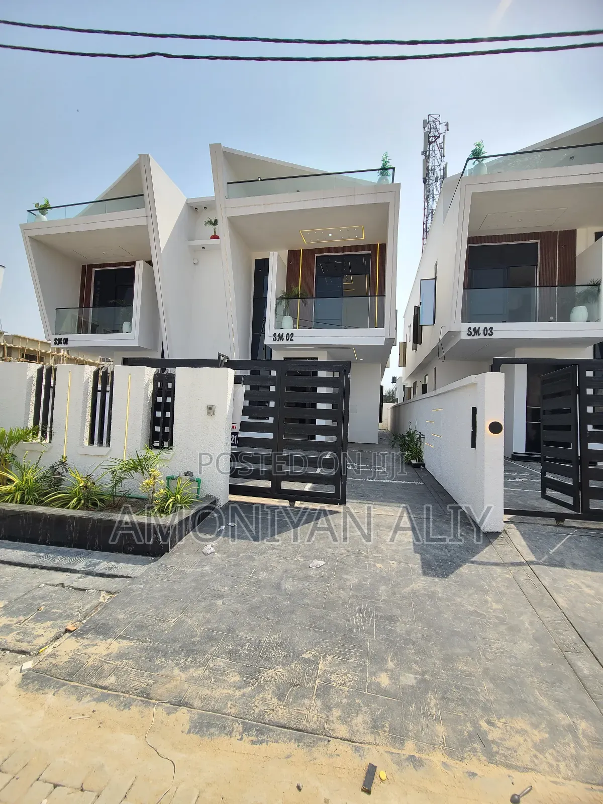 4bdrm Duplex in Ikota Gra Extension for sale in Ikota
