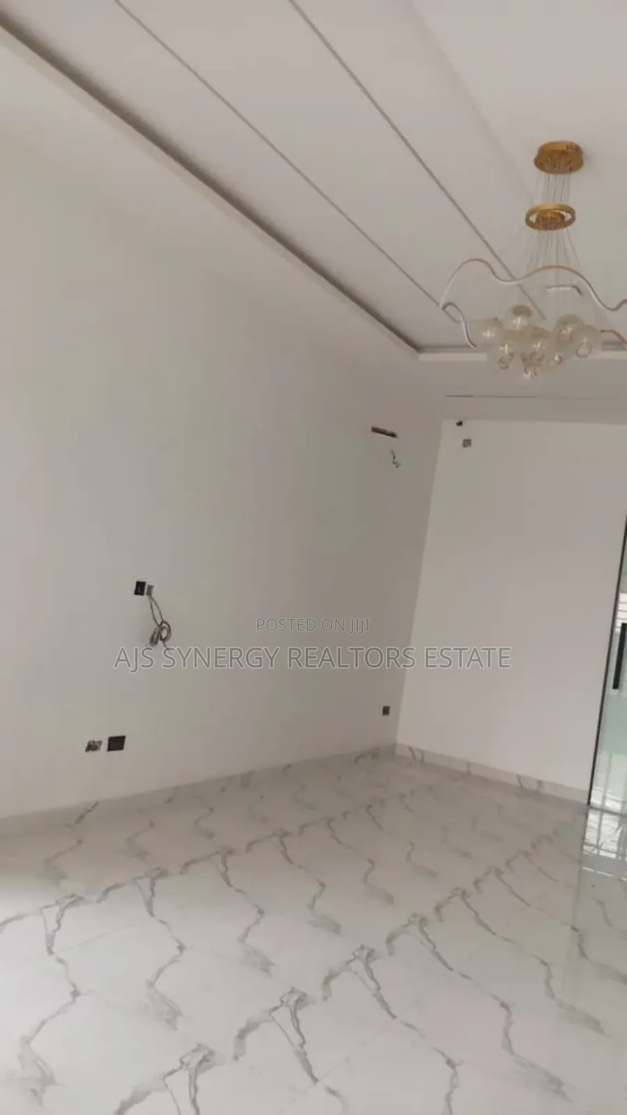 4bdrm Duplex in Osapa london for sale in Osapa london