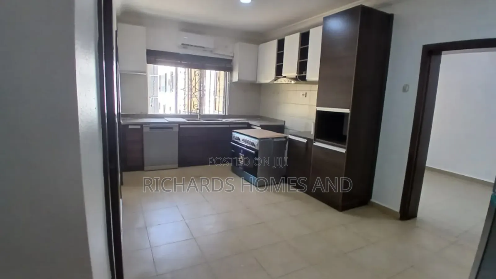 3bdrm Apartment in Victoria Island Extension for rent in Victoria Island Extension