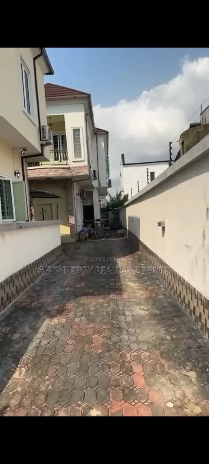 4bdrm Duplex in Osapa london for rent in Osapa london