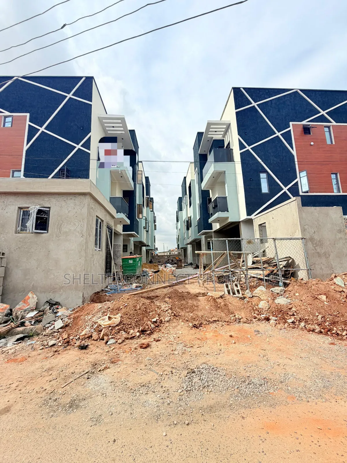 4bdrm Duplex in Oregun for sale in Oregun