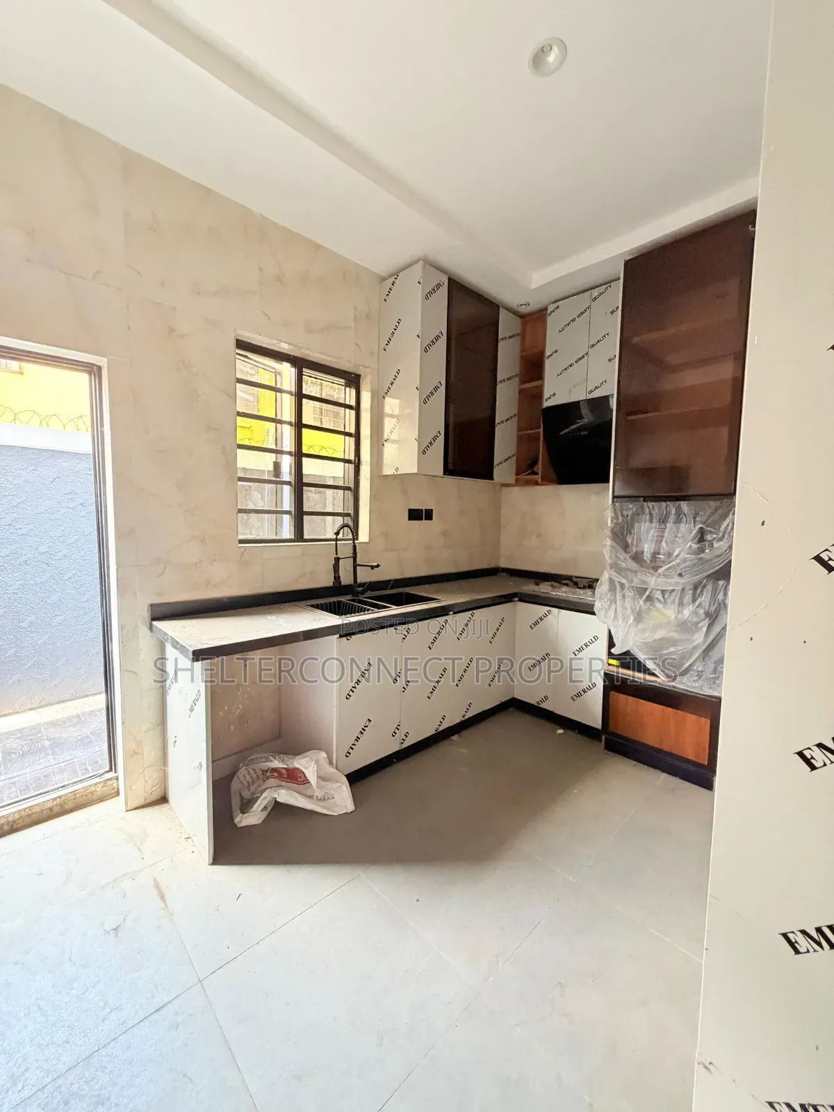 4bdrm Duplex in GRA Phase 1 for sale in GRA Phase 1