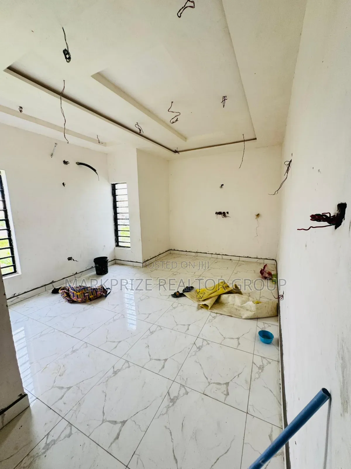 4bdrm Duplex in Opebi Ikeja for sale in Opebi