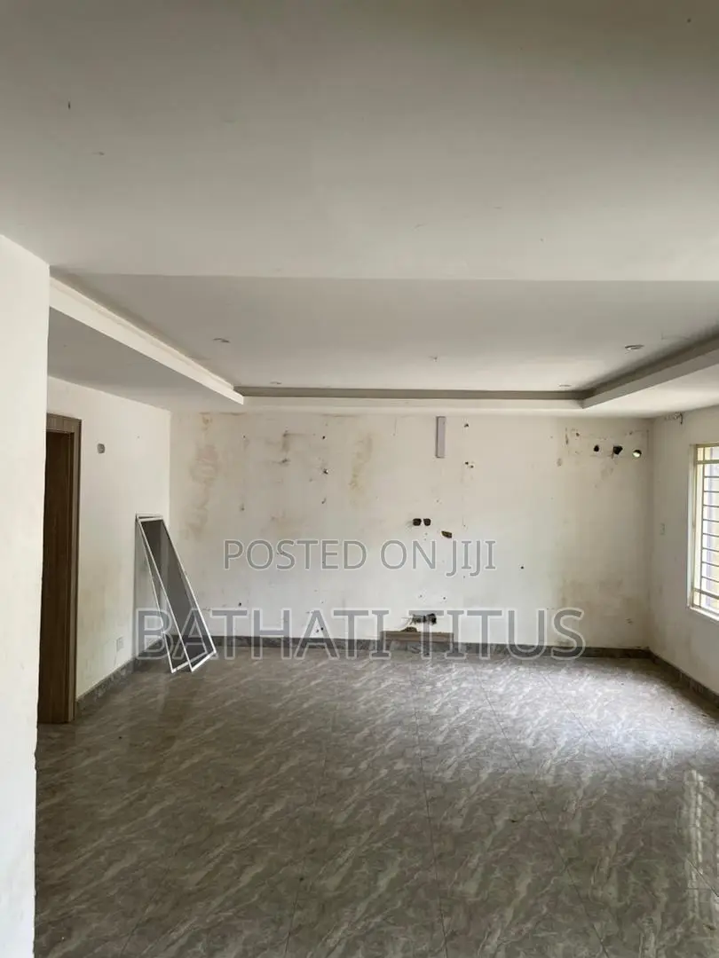 4bdrm Duplex in Life Camp for rent in Life Camp