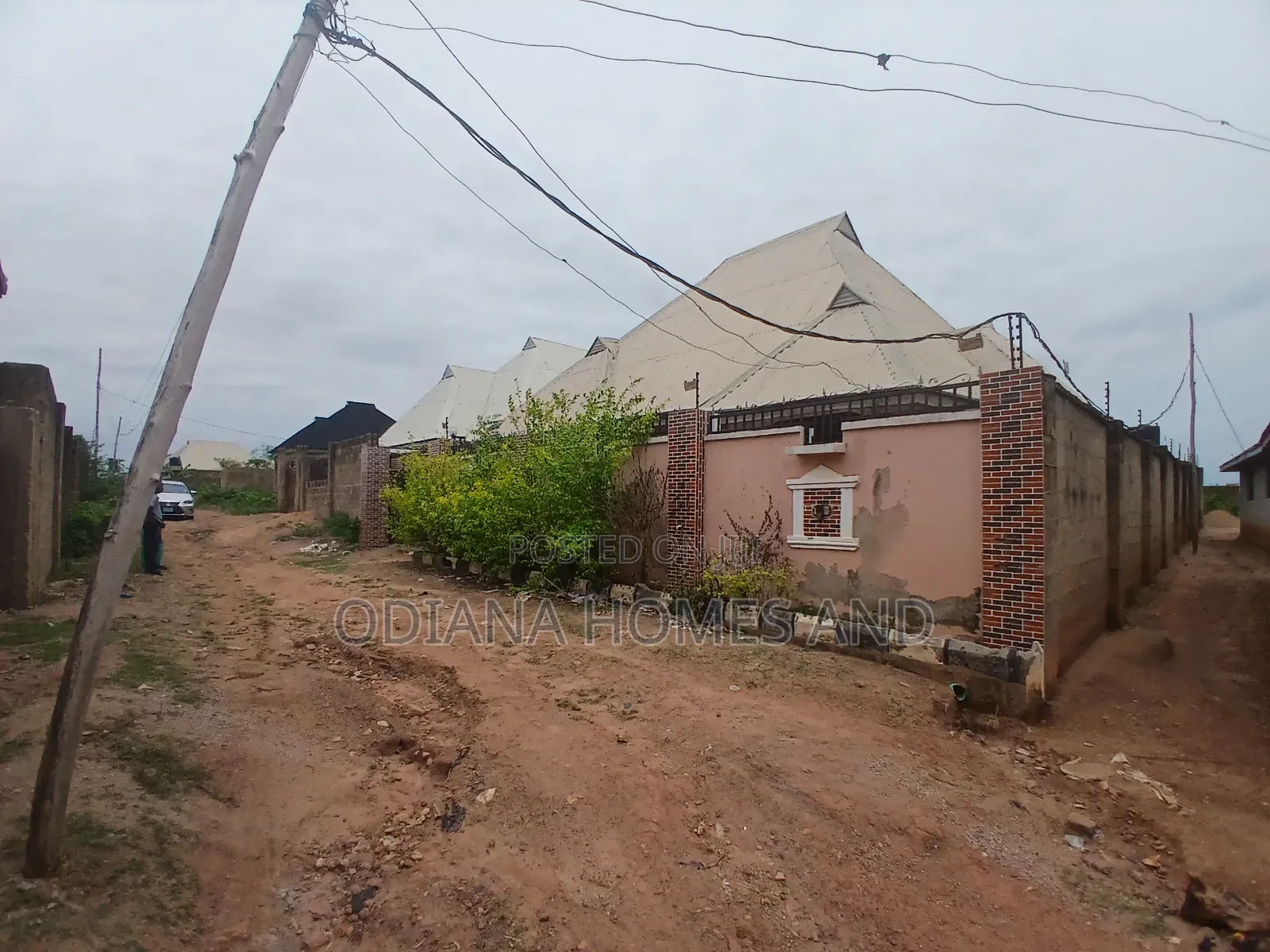 3bdrm Bungalow in Omi Adio, Ibadan for sale in Ibadan