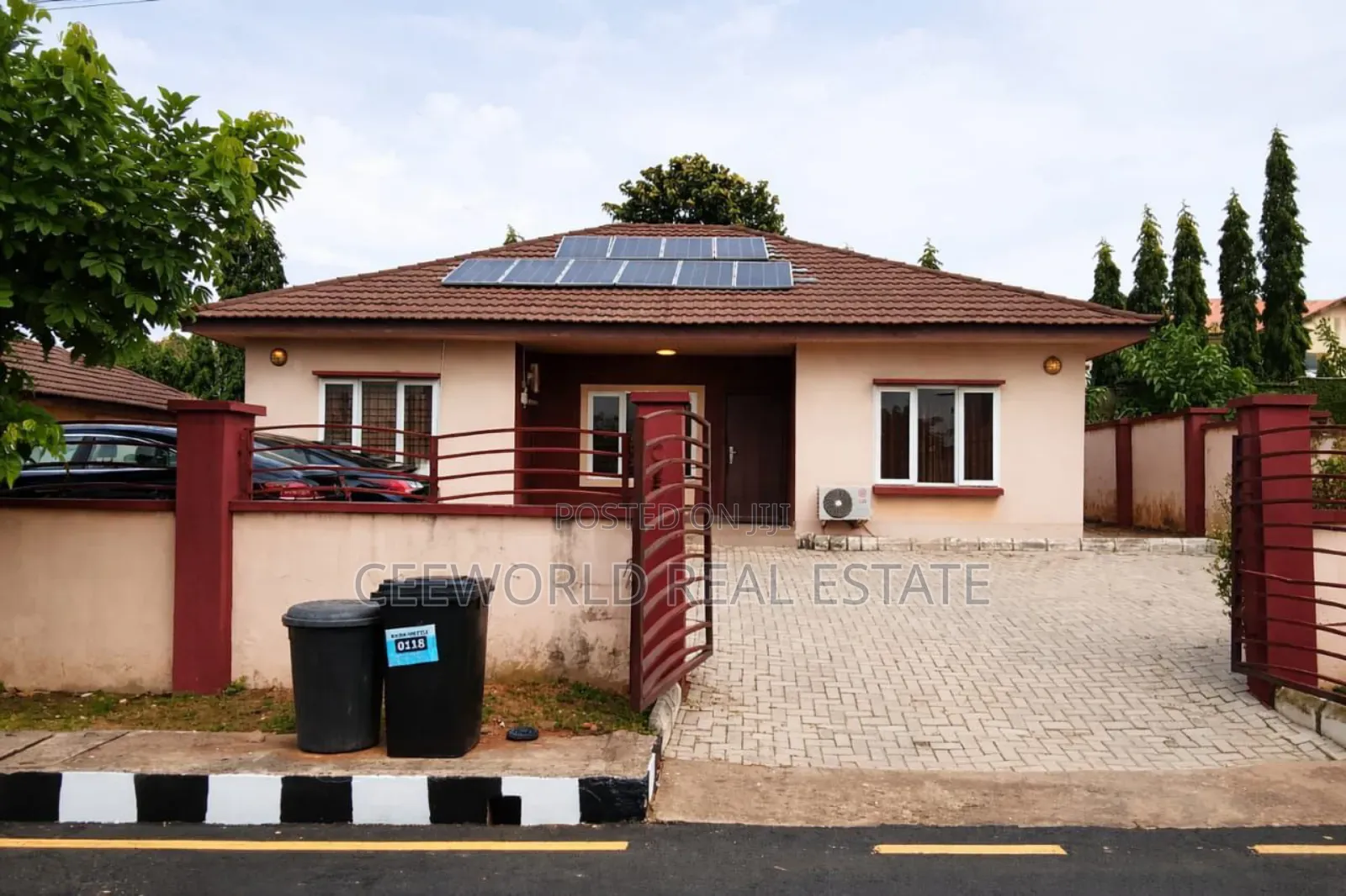 Furnished 3bdrm Bungalow in Kolapo Ishola Gra, Akobo for rent in Akobo
