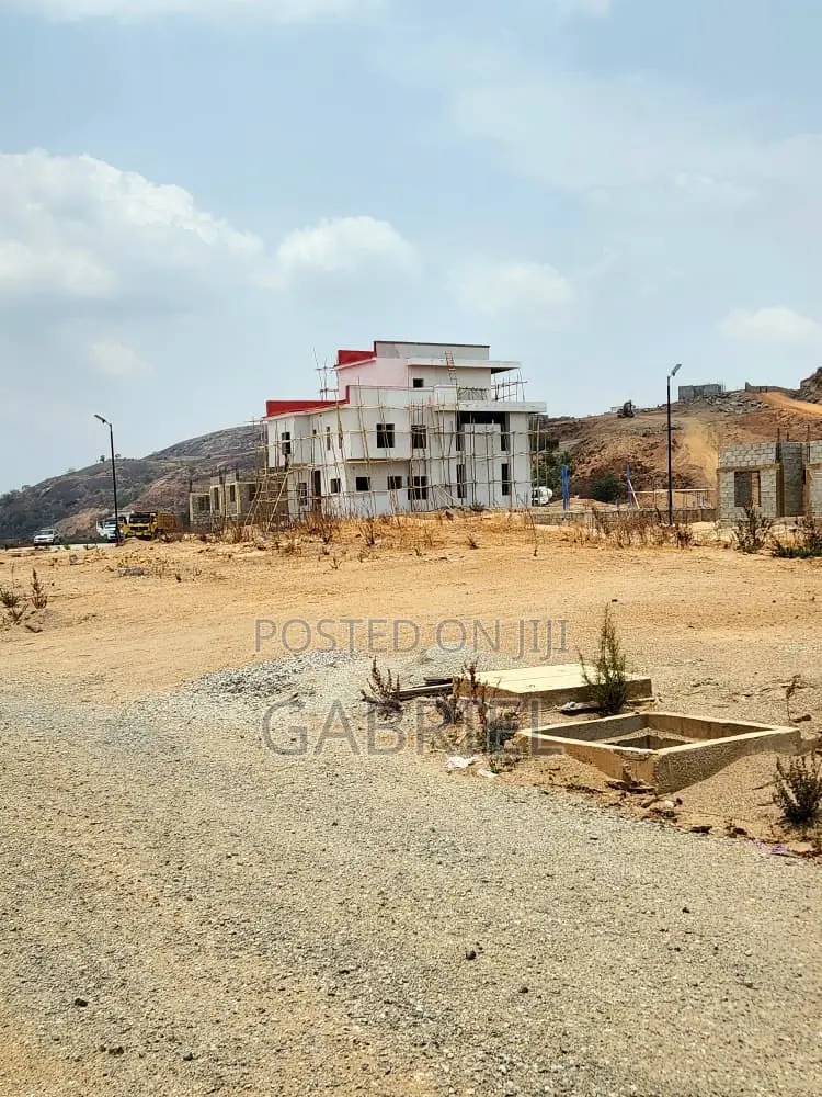 Beautiful Estate Plot for Sale in Katampe Extension