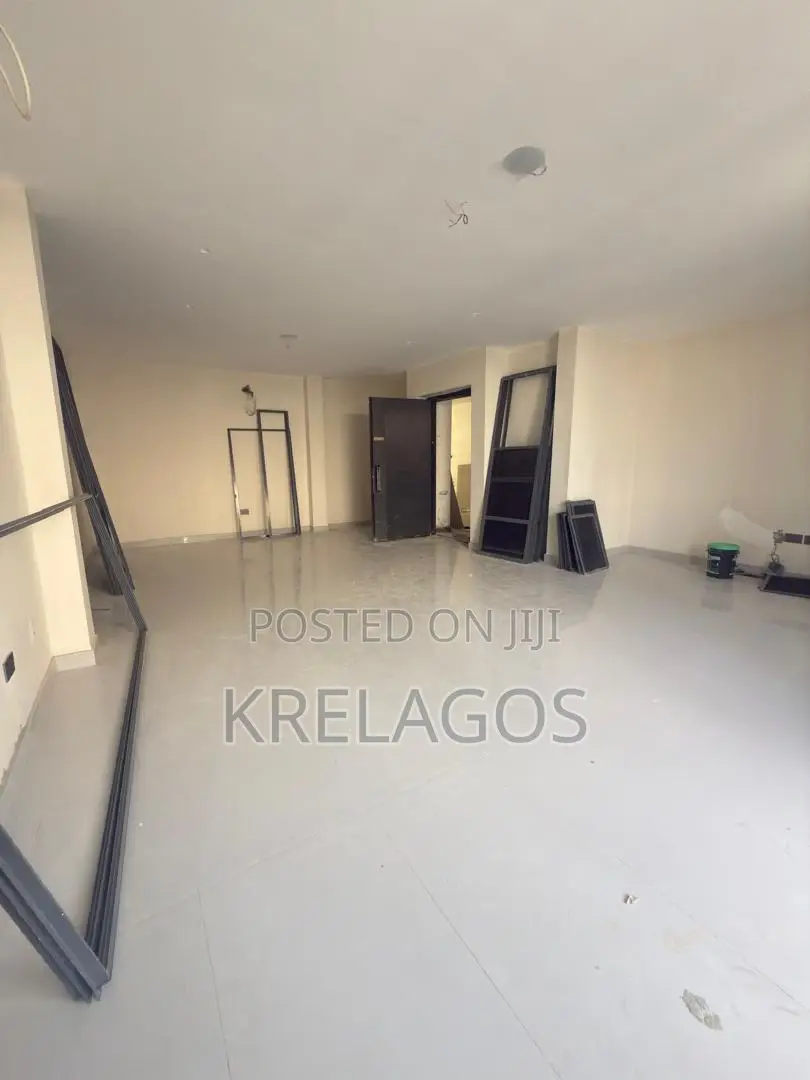 2bdrm Apartment in Lekki Phase 1 for sale in Lekki Phase 1