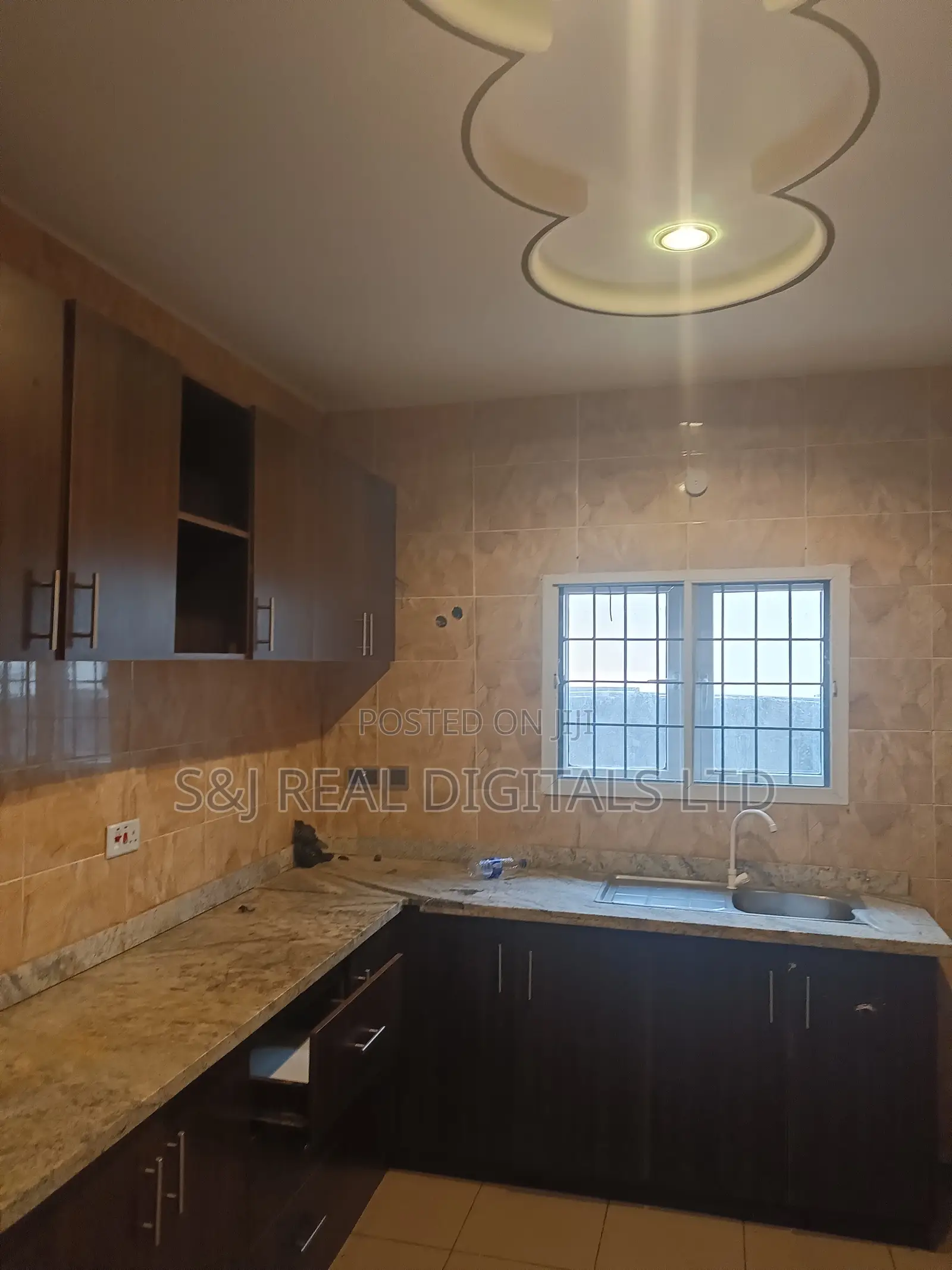 3bdrm Apartment in Life Camp for rent in Life Camp