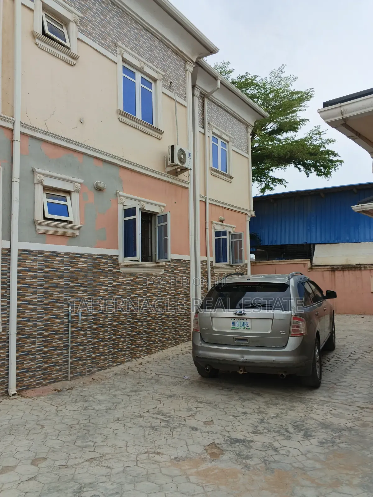 3bdrm Apartment in Adegbose Estate, Ikorodu for rent in Ikorodu