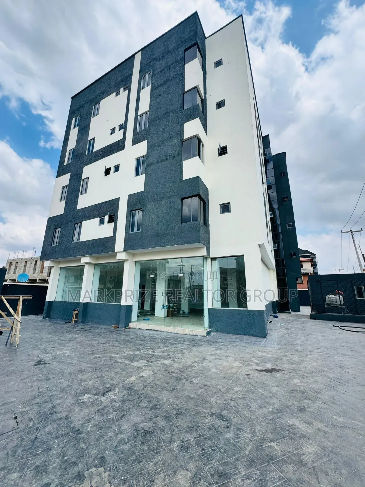 Furnished 2bdrm Apartment in Allen Avenue Lagos for sale in Allen Avenue