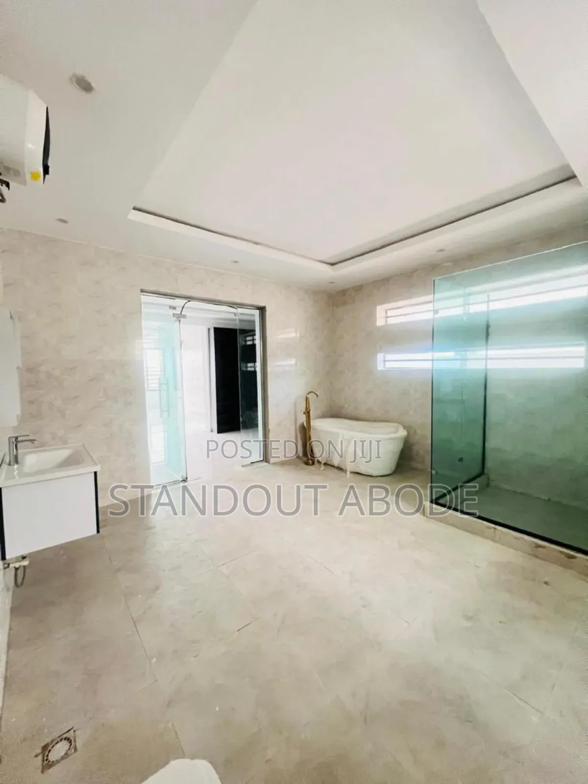 5bdrm Duplex in In An Estate, GRA Phase 2 Shangisha for sale in GRA Phase 2 Shangisha