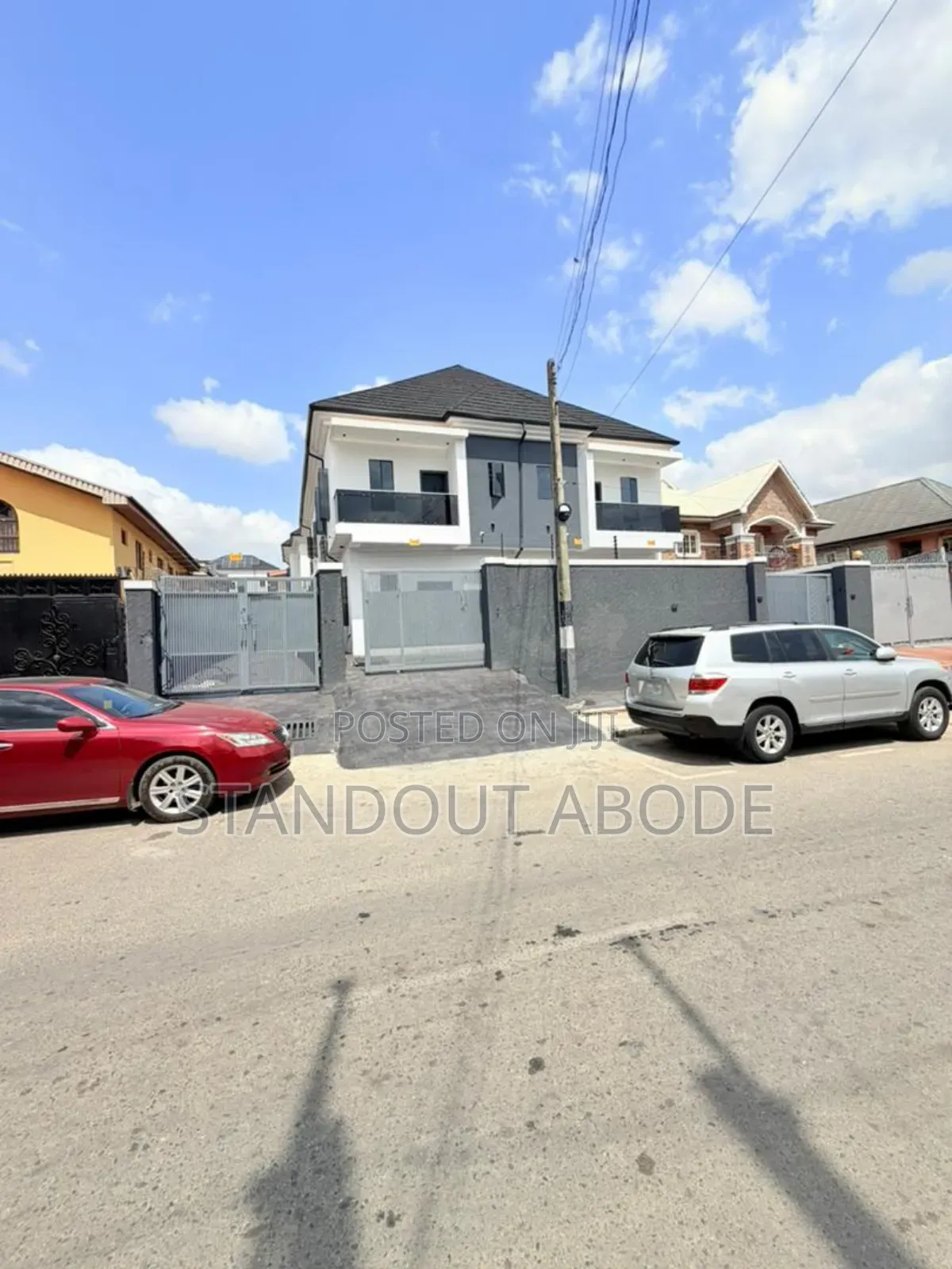 4bdrm Duplex in In An Estate, GRA Phase 1 for sale in GRA Phase 1