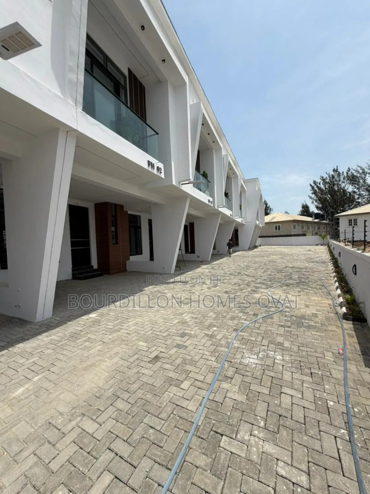 3bdrm Duplex in Ikota Lekki Lagos for sale in Ikota