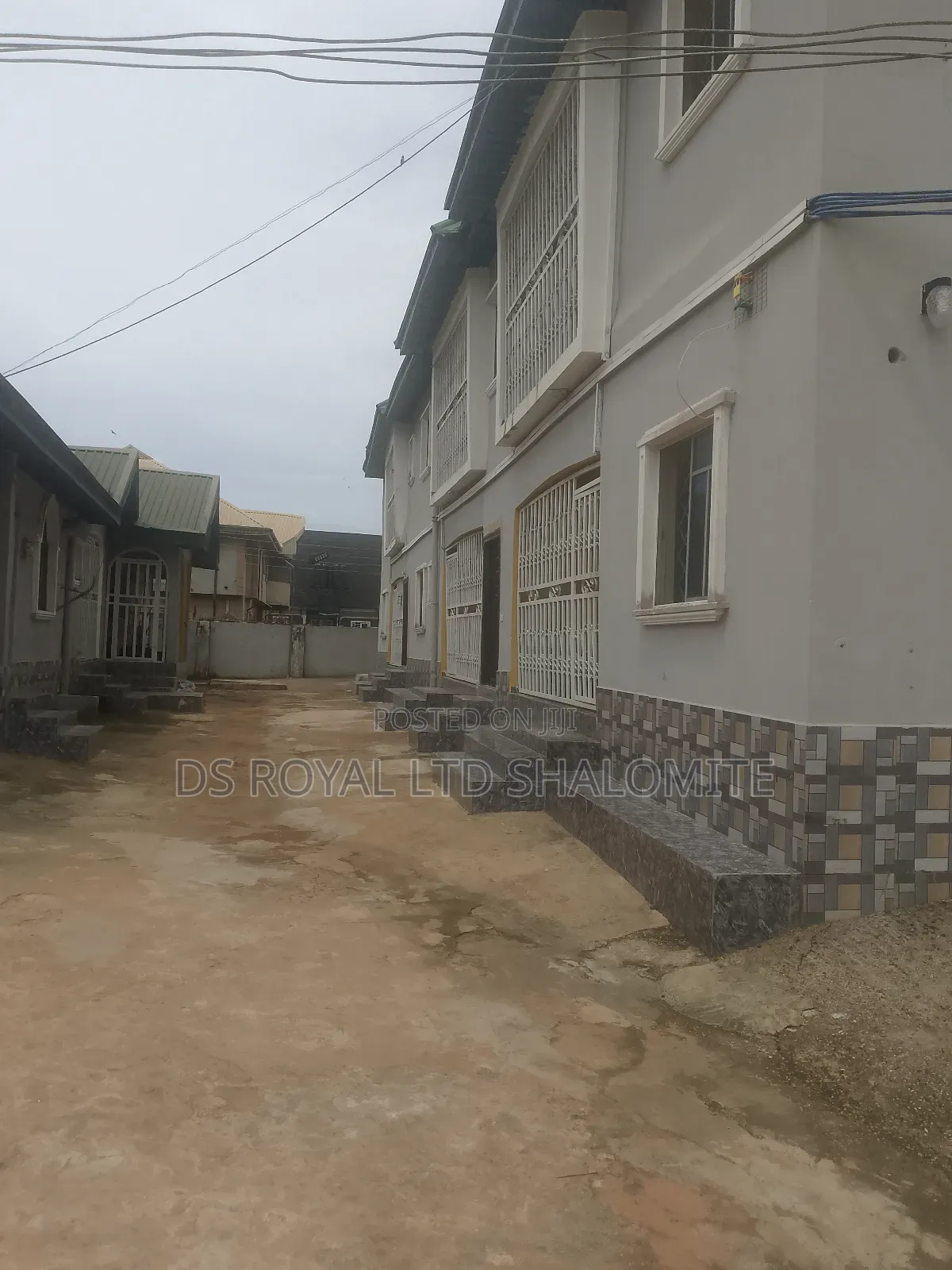3bdrm Block of Flats in Benin City for sale in Benin City