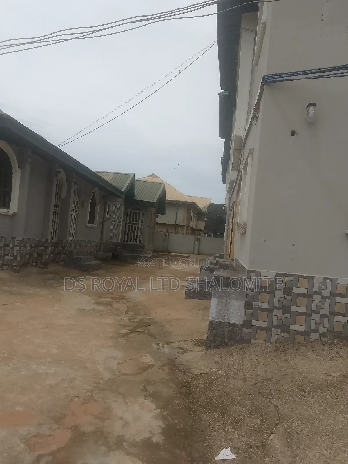 3bdrm Block of Flats in Benin City for sale in Benin City