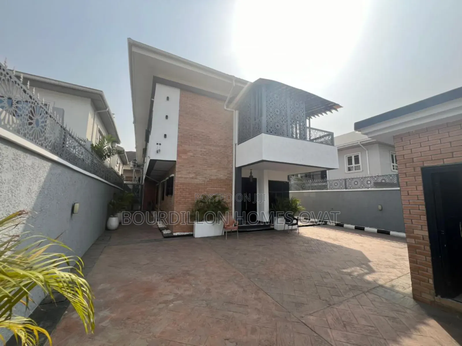 5bdrm Duplex in Lekki Phase 1 for rent in Lekki Phase 1