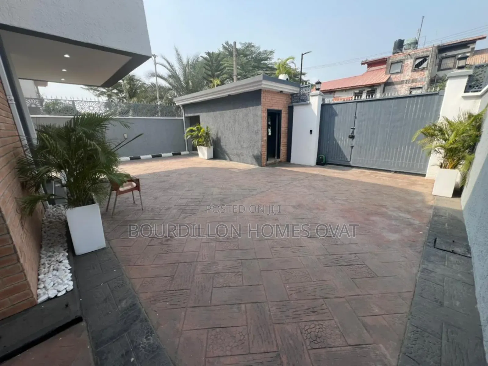 5bdrm Duplex in Lekki Phase 1 for rent in Lekki Phase 1