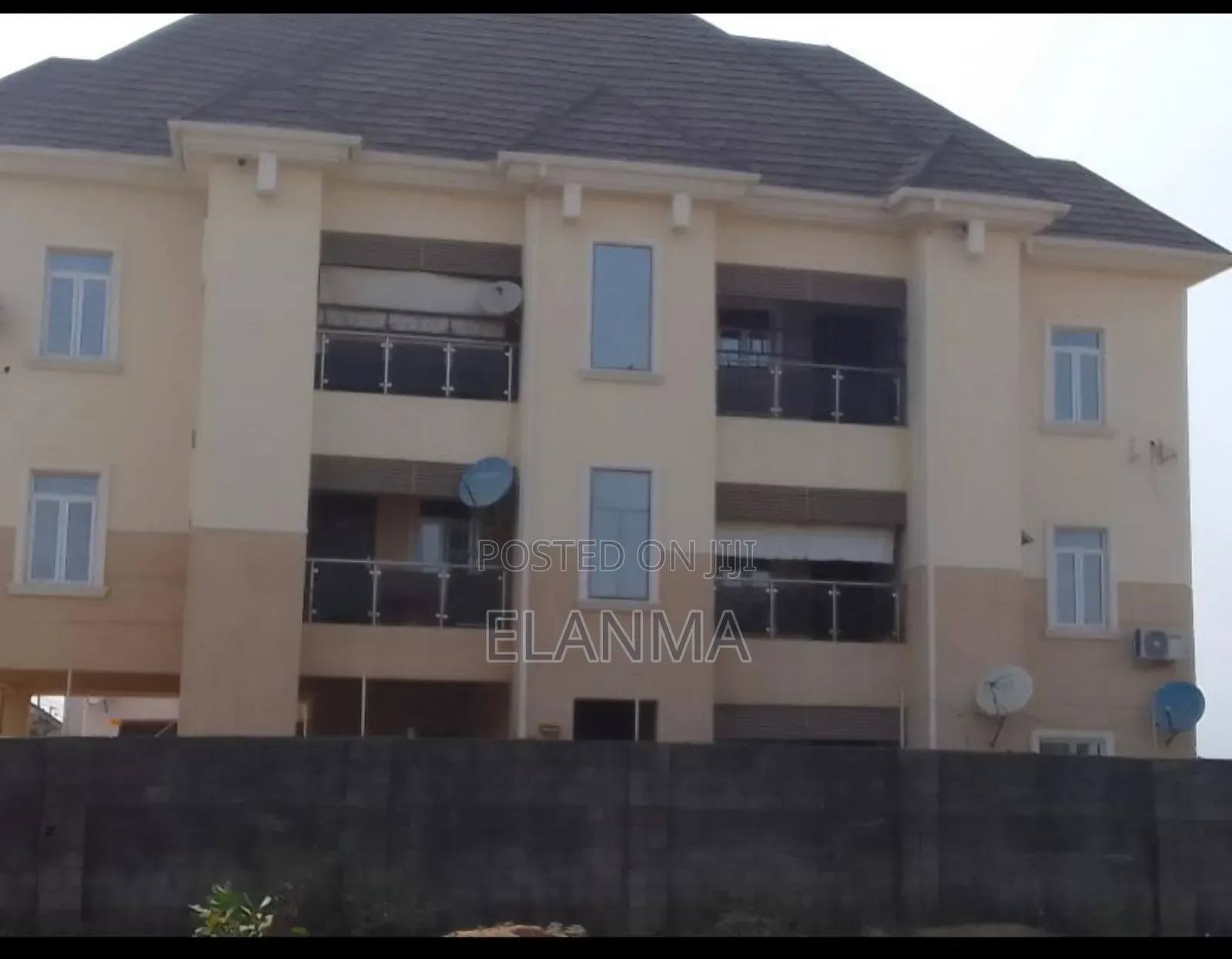 2bdrm Block of Flats in Kubwa for sale in Kubwa