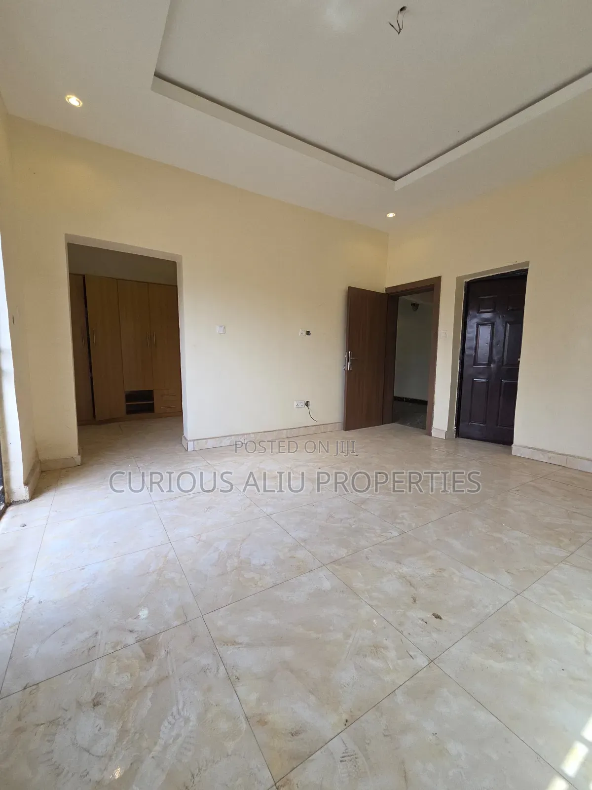 2bdrm Block of Flats in Block Of Flat, Life Camp for rent in Life Camp
