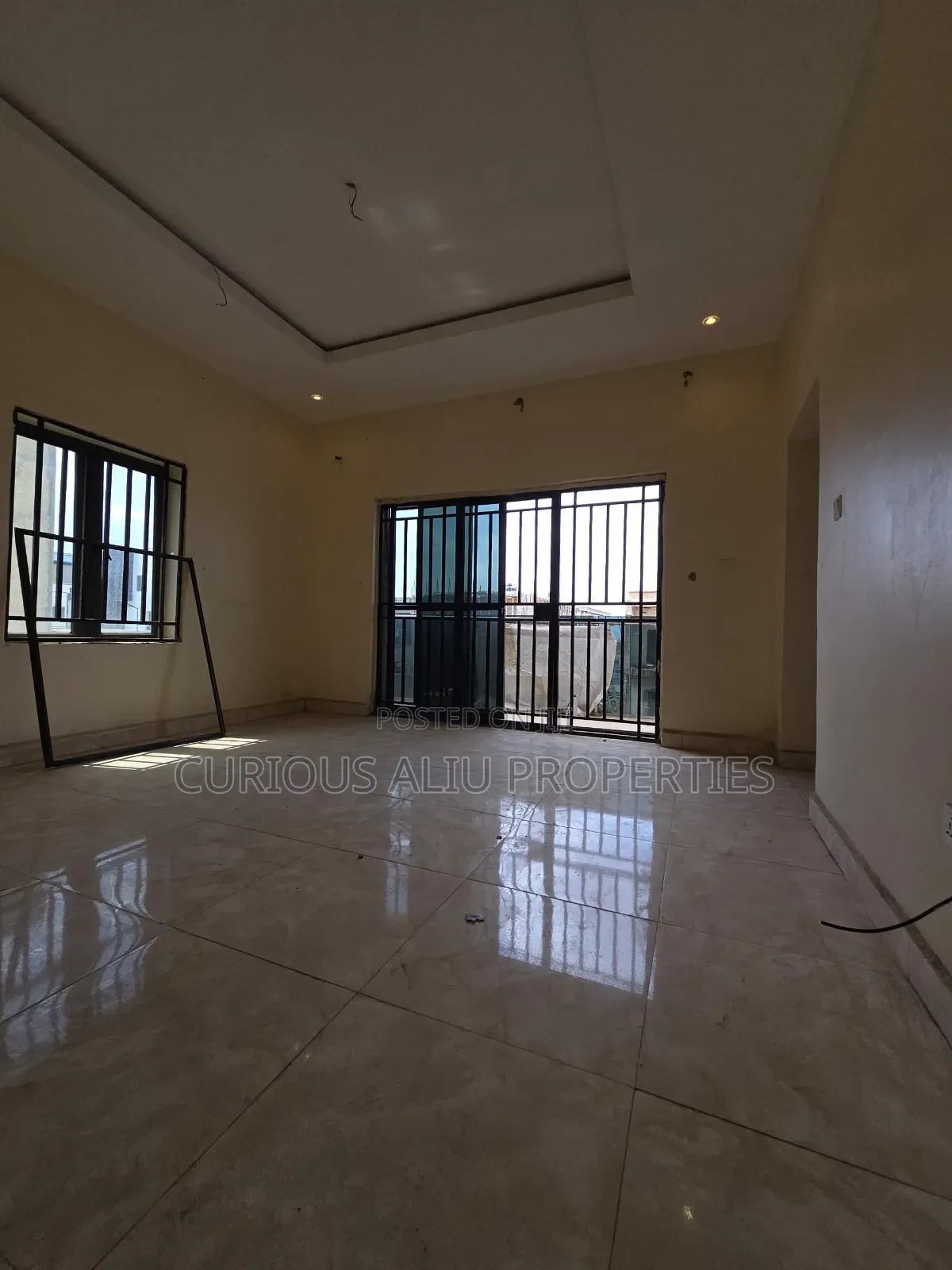2bdrm Block of Flats in Block Of Flat, Life Camp for rent in Life Camp