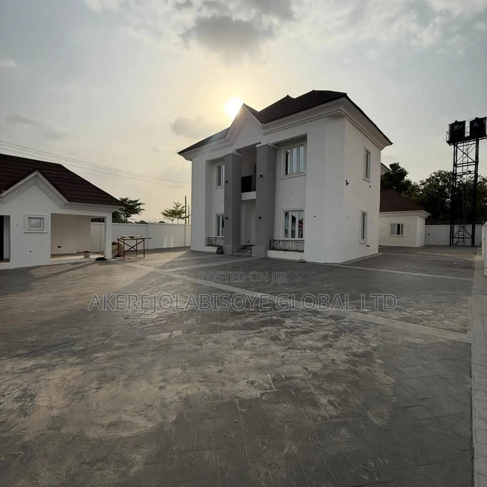 4bdrm Duplex in In An Estate for sale in Lokogoma
