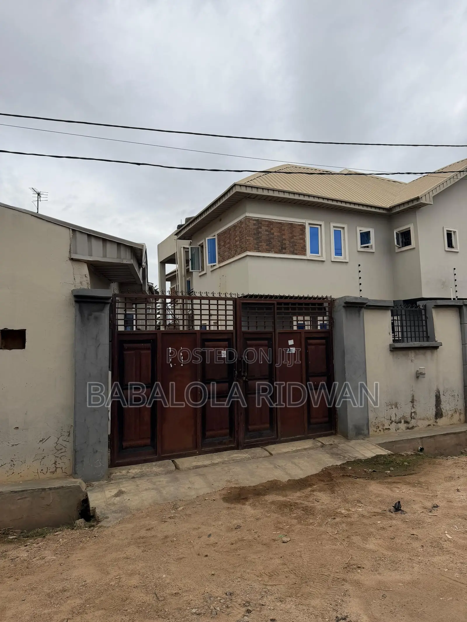 2bdrm Block of Flats in Orange Gate, Oluyole Estate for sale in Oluyole Estate
