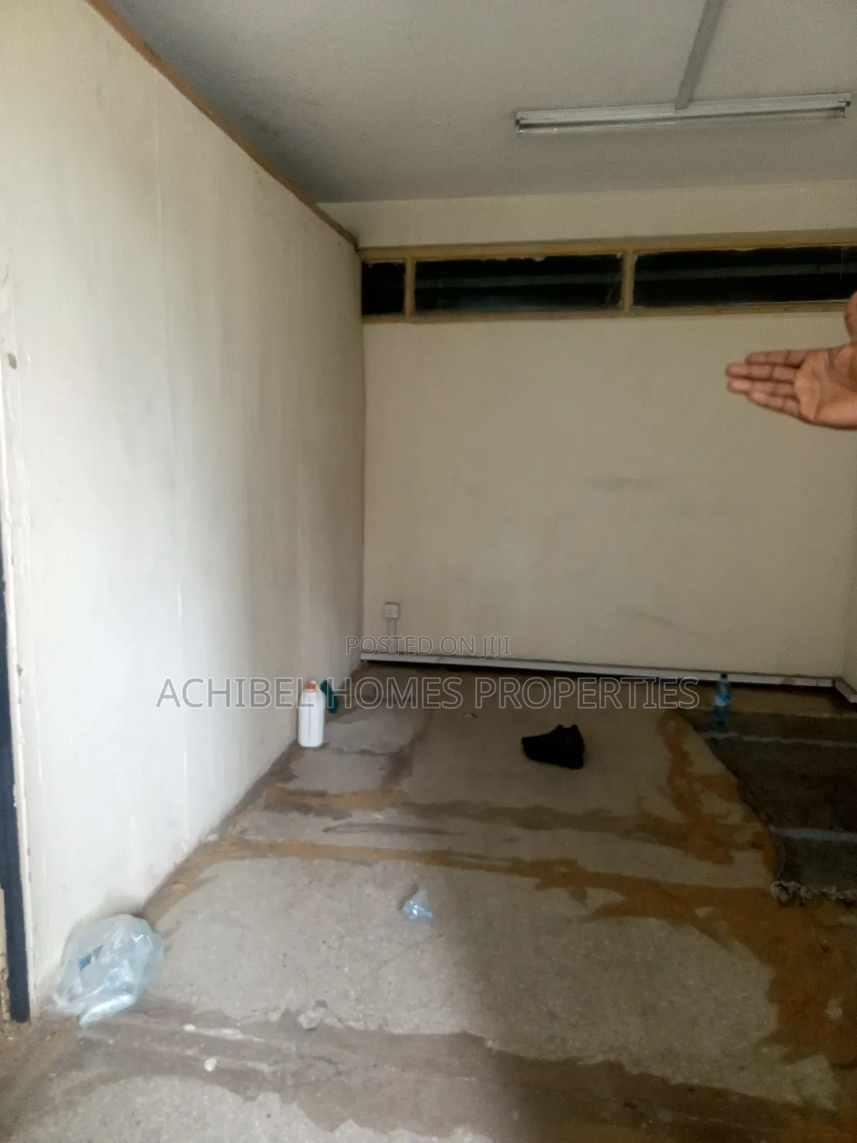 A 27 Square Meter Office Space in Lagos Island for Letting in Lagos Island / Lagos Island