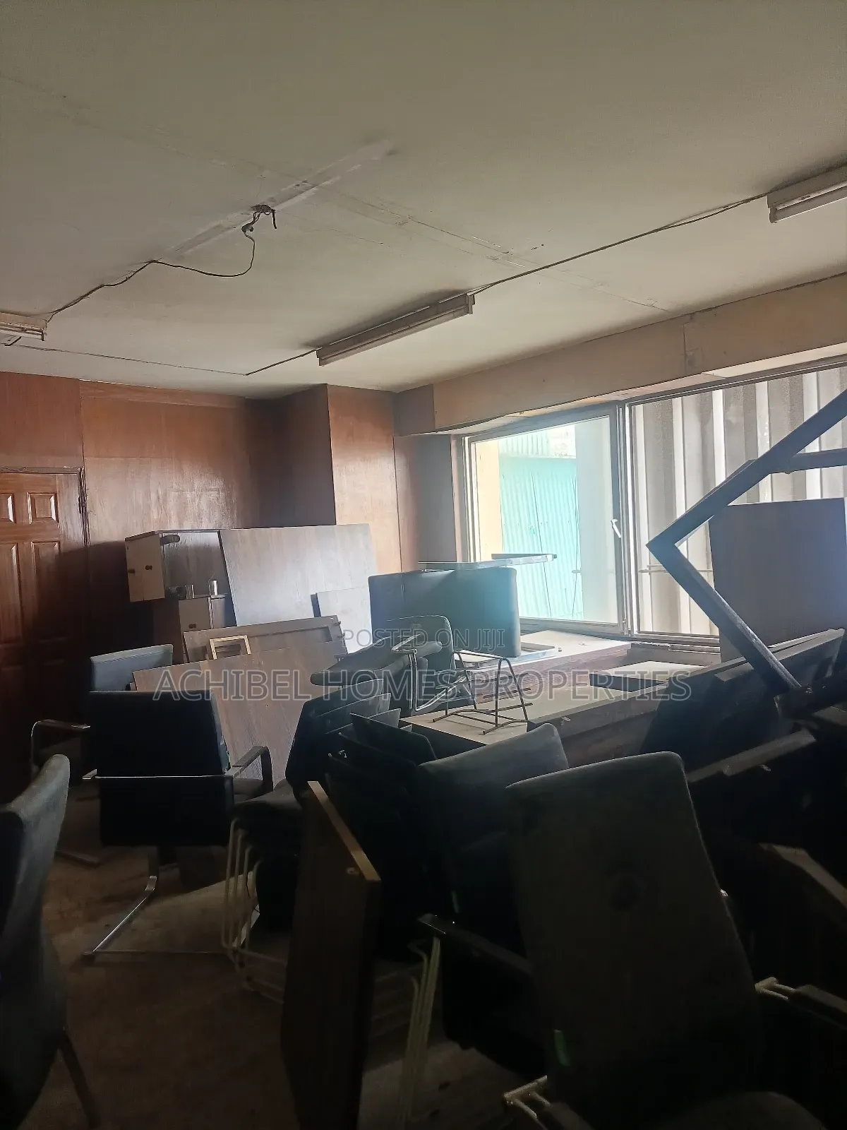 A 30 Square Meter Office Space on Broad Street, Lagos Island in Lagos Island / Lagos Island